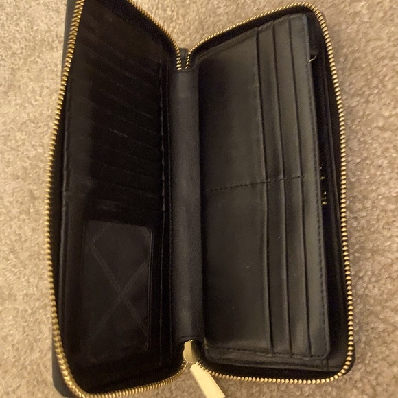 Black Michael Kors Wallet Wristlet - Picture 7 of 7